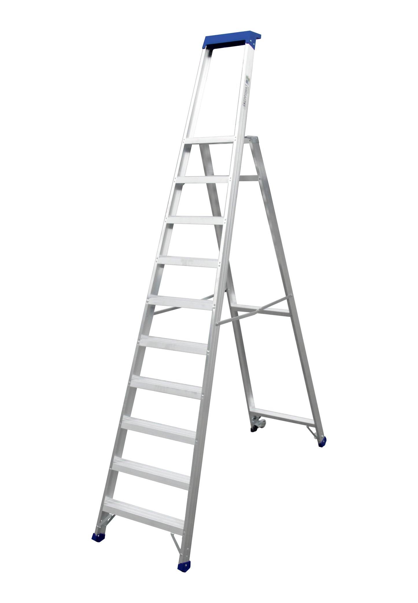 Tasotikkaat hyllyllä ja pyörillä
